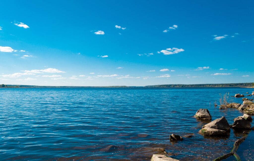 See Wasser Natur Landschaft Wie wird die Wassertemperatur in einem See gemessen
